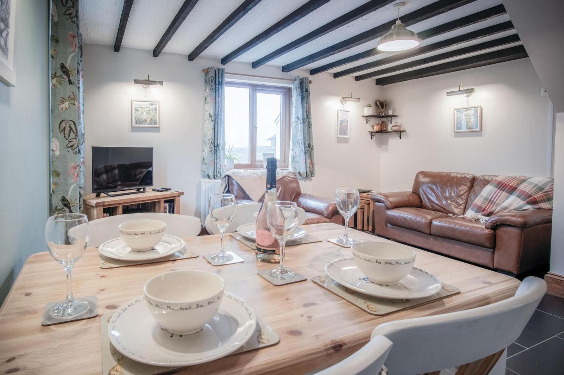 The Brambles - 2 Bedroom Cottage - Llanteg Exteriör bild