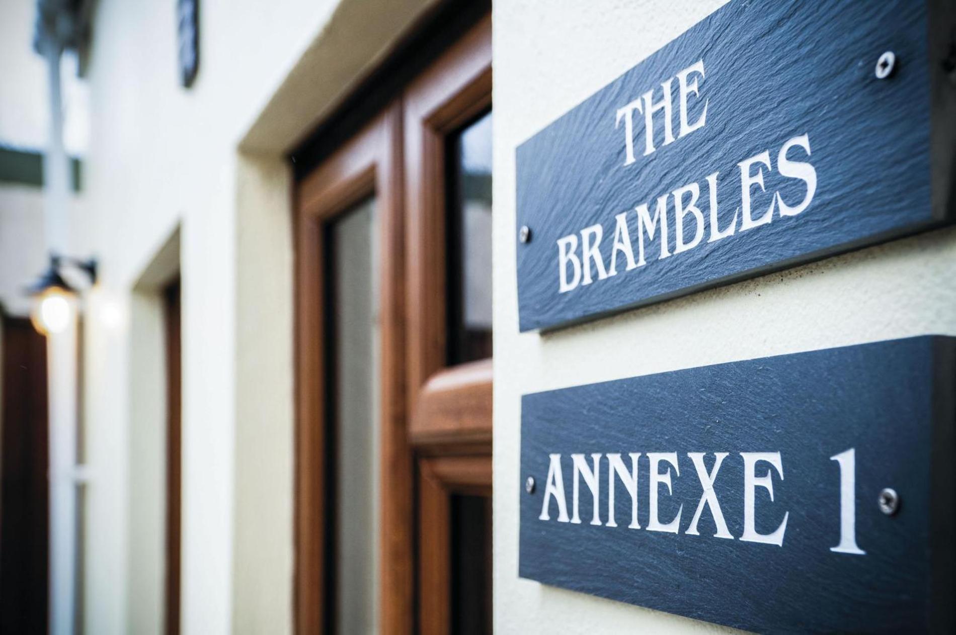 The Brambles - 2 Bedroom Cottage - Llanteg Exteriör bild